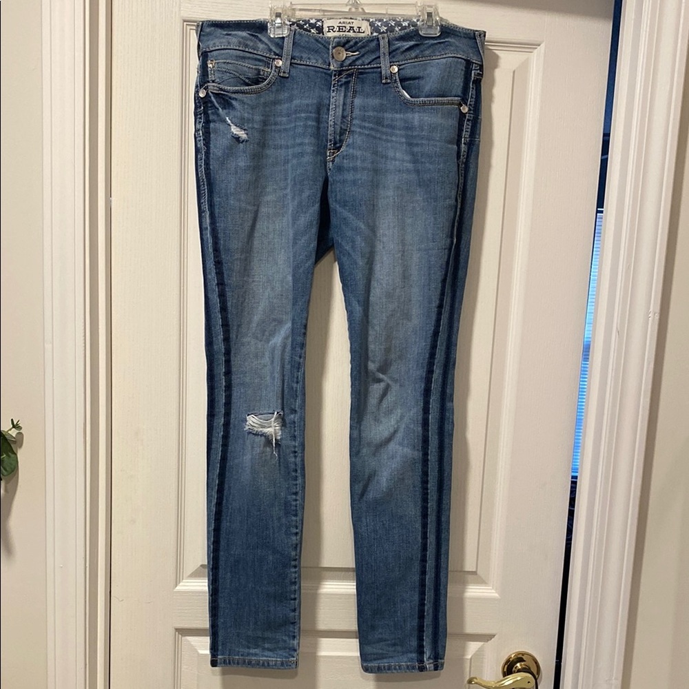Ariat 30R Washed Blue Distressed Skinny Jeans